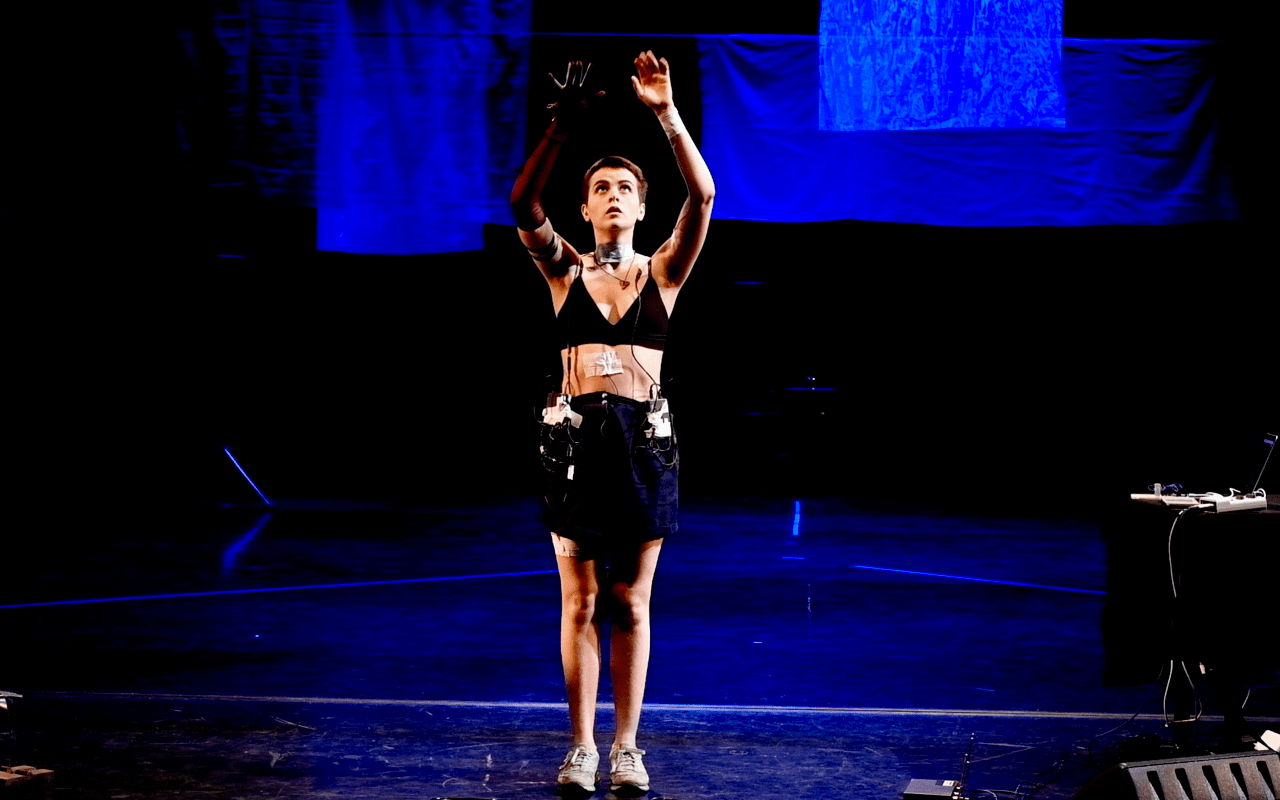 Sól ey Close Closer Sóley Sigurjónsdóttir sól-ey